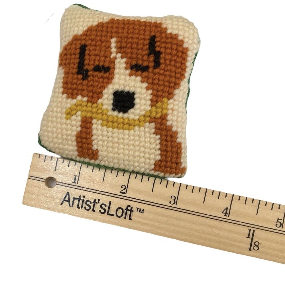 Wool Needlepoint Miniature Pillow Christmas Ornament Dog Handmade Beagle ? - Picture 4 of 5